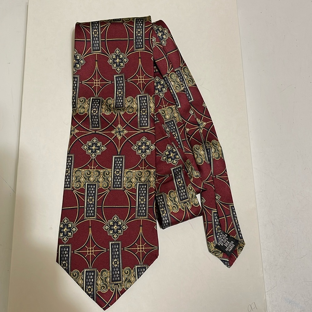 Silk tie, Bill Blass, Burgundy,Navy, gold print